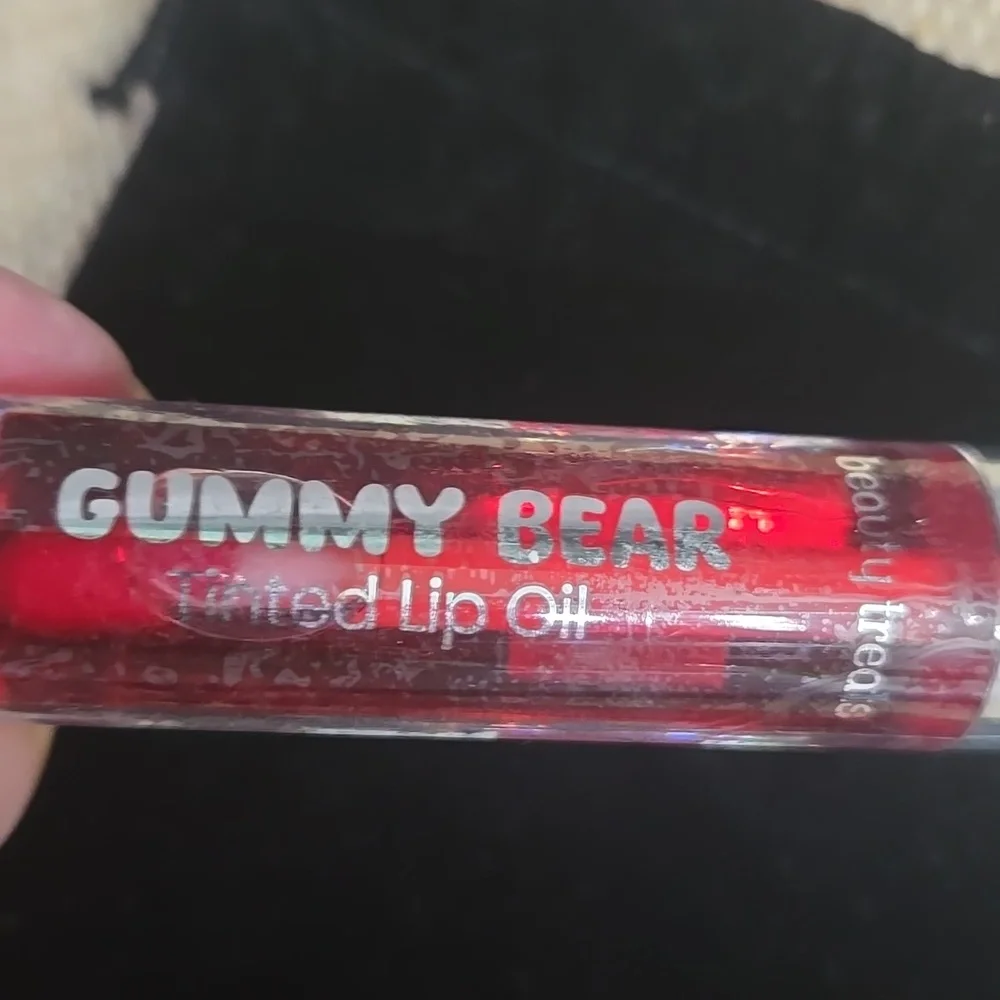 Miss Rôse Red Tint Lip Gloss Plus 3 More!